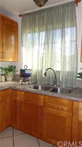 Stainless sink with new faucet great window for vi
