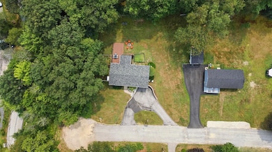 23 Bartlett St, Allenstown, NH 03275 - photo 5