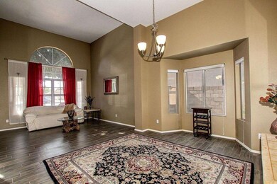 1310 N Sycamore Ct, Chandler, AZ 85224 - photo 5