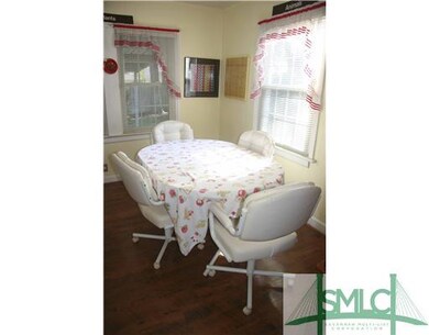 Kitchen. Breakfast Area