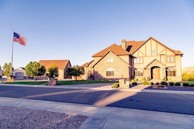 1230 Ridgeview, Rangely, CO 81648 - photo 2