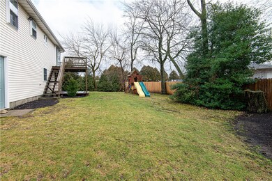 38 Scranton Ave, Warwick, RI 02888 - photo 4