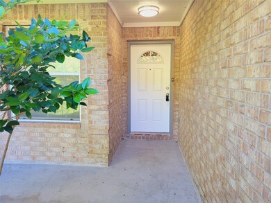 5018 Bricker St, Houston, TX 77033 - photo 2