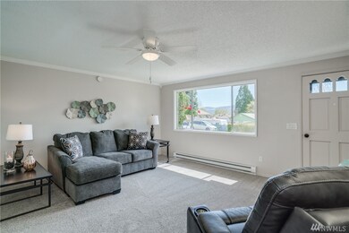 1907 6th St NE, East Wenatchee, WA 98802 - photo 5