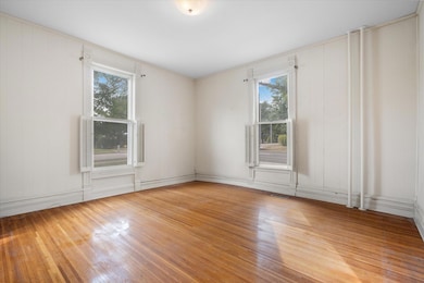 10-Camera 303 E 9th Street-85