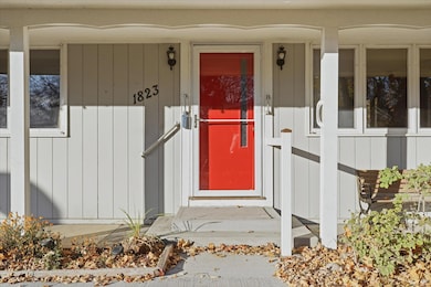 1823 Gramsie Rd, New Brighton, MN 55112 - photo 3