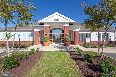 16872 Porters Inn Dr unit 41, Dumfries, VA 22026 - photo 2