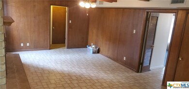 126 Algarita St, San Marcos, TX 78666 - photo 7