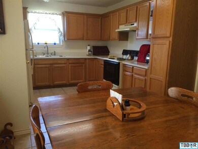 960 Old Moody Rd, Eddy, TX 76524 - photo 5