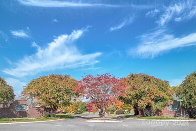 2618 Pebble Creek Dr, Shelby, NC 28152 - photo 3