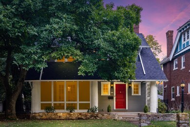 T 1815 E Oak St00080-Edit