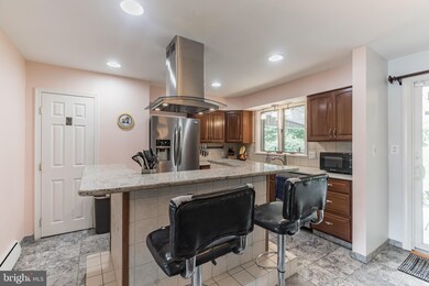 1422 Sandwood Rd, Conshohocken, PA 19428 - photo 7