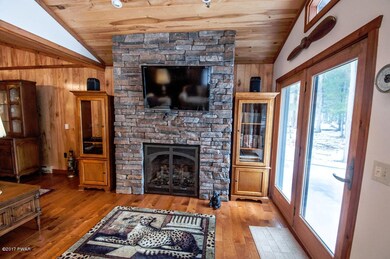 288 Fawn Lake Dr, Hawley, PA 18428 - photo 7