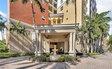 17150 N Bay Rd unit 2301, Sunny Isles Beach, FL 33160 - photo 2