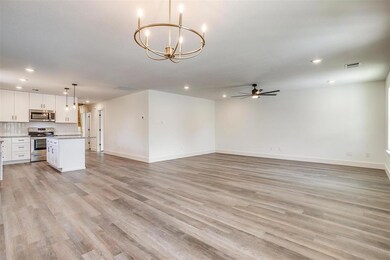 2221 Meteor Trail, Granbury, TX 76048 - photo 7