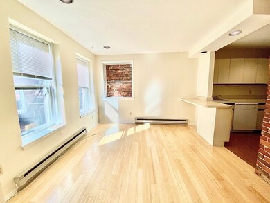 38A Charter St unit 7, Boston, MA 02113 - photo 6