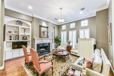 1448 Moritz Dr, Houston, TX 77055 - photo 3