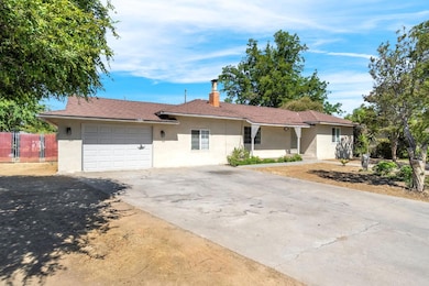 6171 N Calaveras St, Fresno, CA 93704 - photo 2