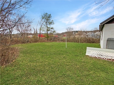 26 Mcnair Ave, Slovan, PA 15078 - photo 5
