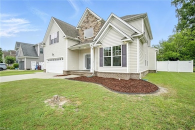 824 Evelyn Way, Chesapeake, VA 23322 - photo 3