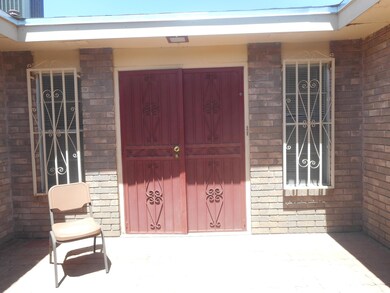 1205 Lonewood Dr, El Paso, TX 79925 - photo 2