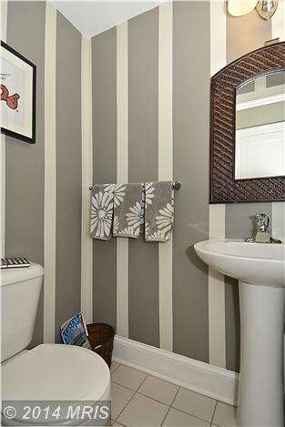 203 Thomas Ave, Frederick, MD 21701 - photo 5