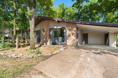 61 Apache Ln, Kimberling City, MO 65686 - photo 3