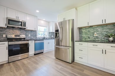 256 S Main St, Hopedale, MA 01747 - photo 7