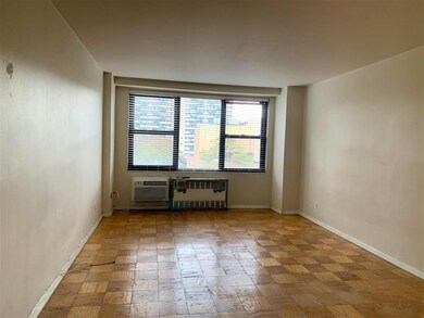 10 Huron Ave unit 5R, Jersey City, NJ 07306 - photo 4