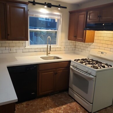 41 Boylston Rd, Newton Highlands, MA 02461 - photo 4