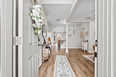 Entryway featuring light hardwood / wood-style flo