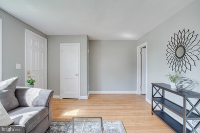 4112 Dudley Ave, Baltimore, MD 21213 - photo 4