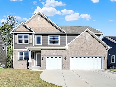 4946 Harris Place St, Greenwood, IN 46142 - photo 2