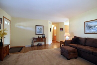 113 Teddy St, Brooklyn, WI 53521 - photo 7