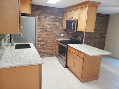 157 Norton Ave unit 5, South Easton, MA 02375 - photo 4