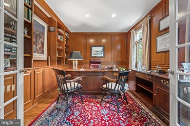 9613 Eagle Ridge Dr, Bethesda, MD 20817 - photo 5