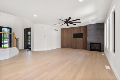 756 Cirque Dr, Crown Point, IN 46307 - photo 7