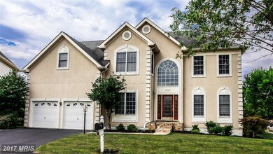 42667 Leaflet Ln, Chantilly, VA 20152 - photo 3