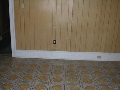 409 W Broad St, Tamaqua, PA 18252 - photo 4