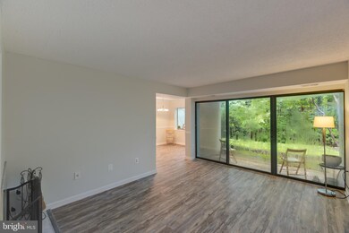 11743 Ledura Ct unit T3, Reston, VA 20191 - photo 6