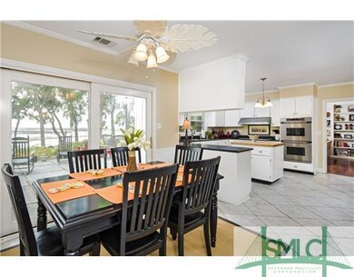 Breakfast Area.