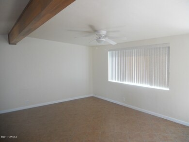 07 Living Room