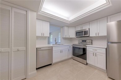 1780 NE 39th Ct unit 902, Pompano Beach, FL 33064 - photo 2