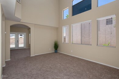 744 E Saddle Rd Living Rm