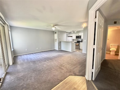 2200 Metropolitan Way unit 926, Orlando, FL 32839 - photo 3