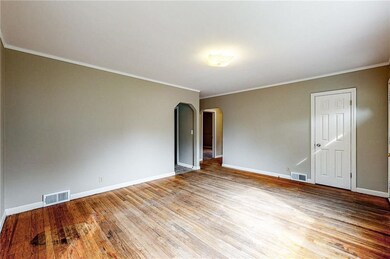 1336 57th St, Des Moines, IA 50311 - photo 6