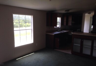 8. DINING AREA
