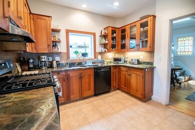 59 Thomas Rd, Swampscott, MA 01907 - photo 5