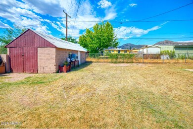 14009_108 Graham Drive