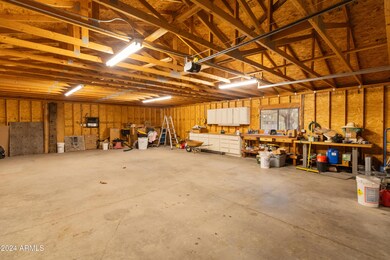 2221 E Joy Ranch Rd-30